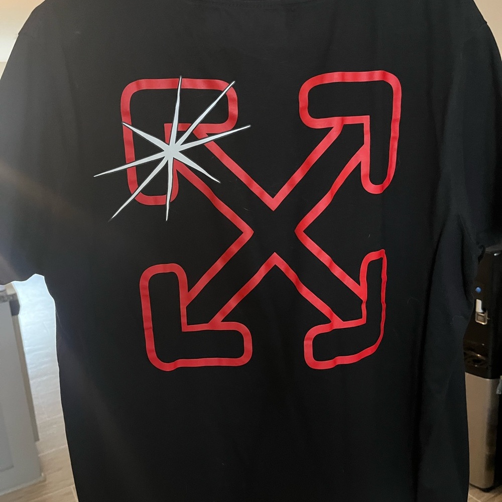 Off white t shirt